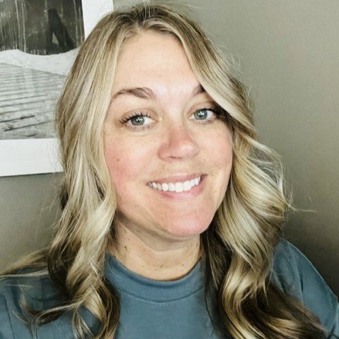 Employee Photo of Melody James